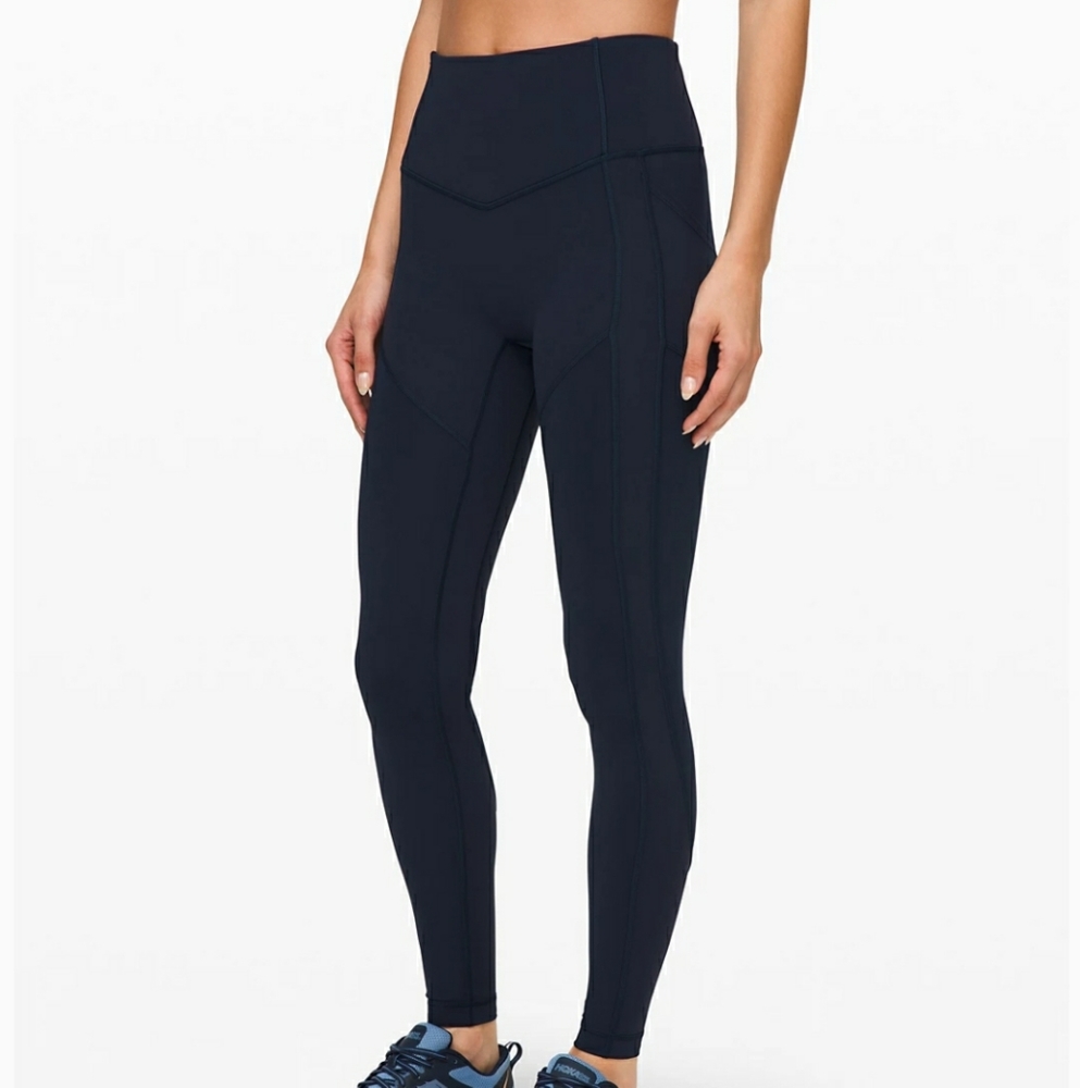 New Lululemon all the right places size 6